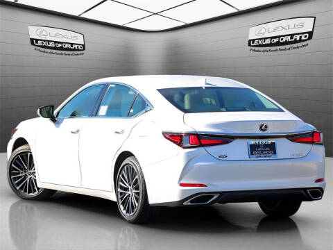 2025 Lexus ES 350