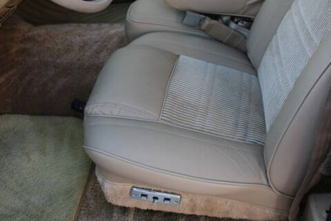 1990 Jeep Grand Wagoneer