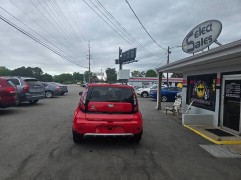 2018 Kia Soul +
