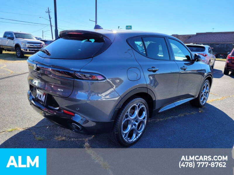 2024 Alfa Romeo Tonale Hybrid Veloce