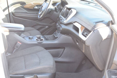 2021 GMC Terrain SLE