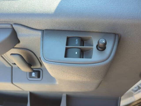 2025 Chevrolet Express 2500