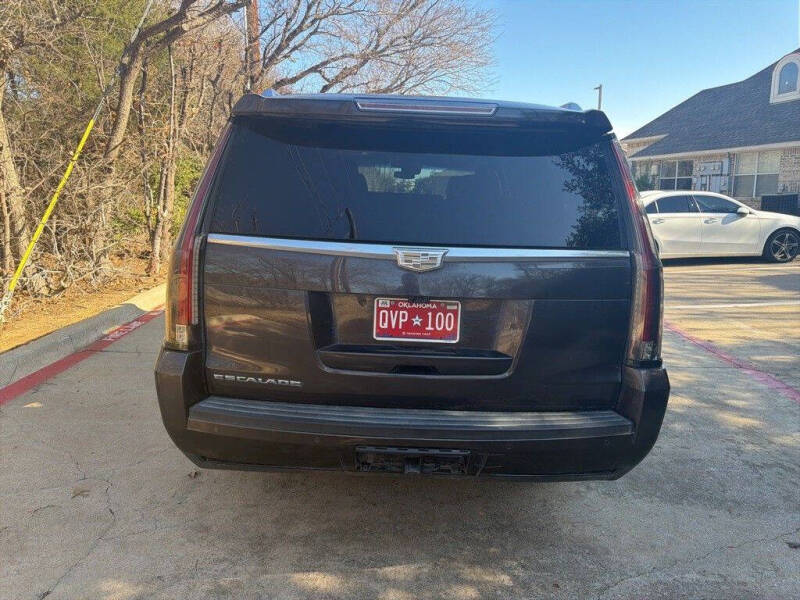 2017 Cadillac Escalade ESV Premium Luxury
