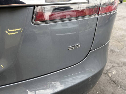 2013 Tesla Model S