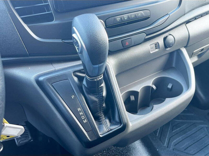 2025 Ford Transit
