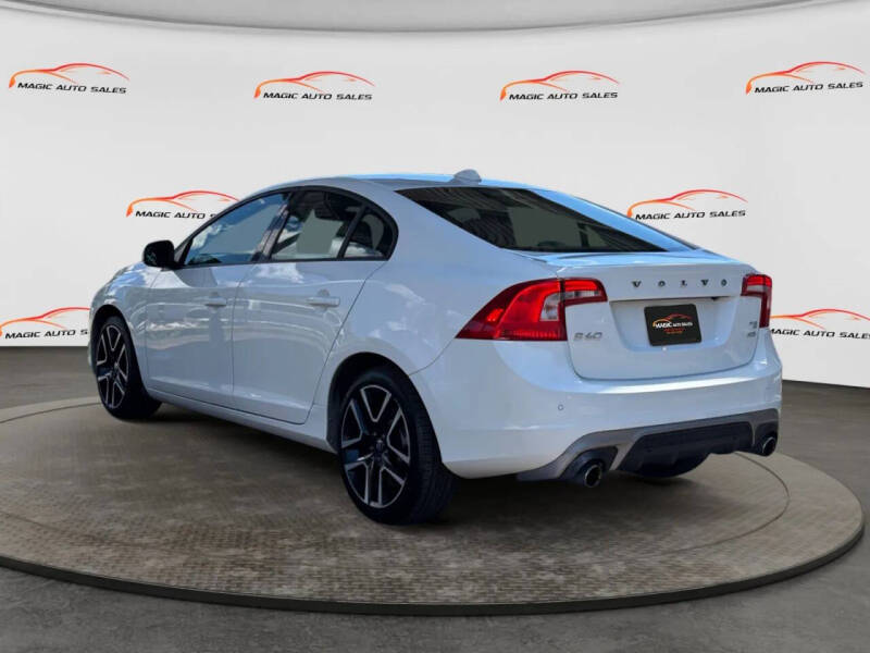2017 Volvo S60 T5 Dynamic