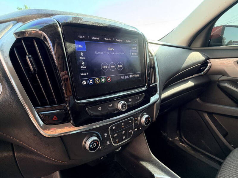 2020 Chevrolet Traverse LT Cloth