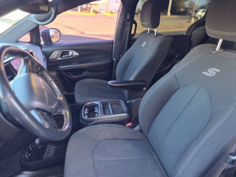 2021 Chrysler Pacifica Touring