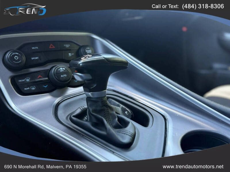 2020 Dodge Challenger SXT