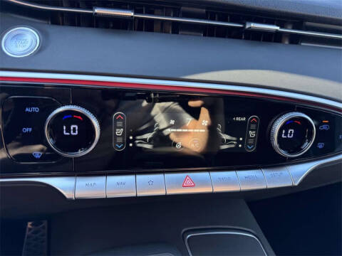 2024 Genesis GV70 3.5T Sport