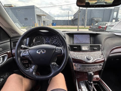 2013 Infiniti M37