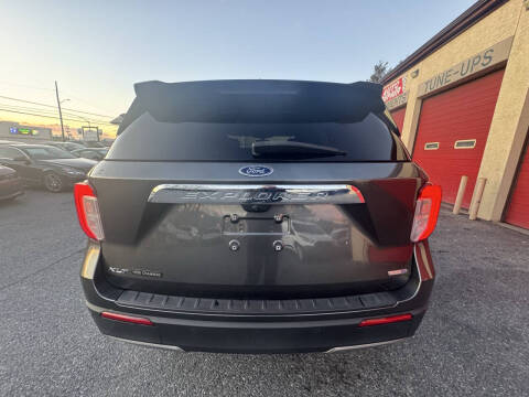 2020 Ford Explorer XLT