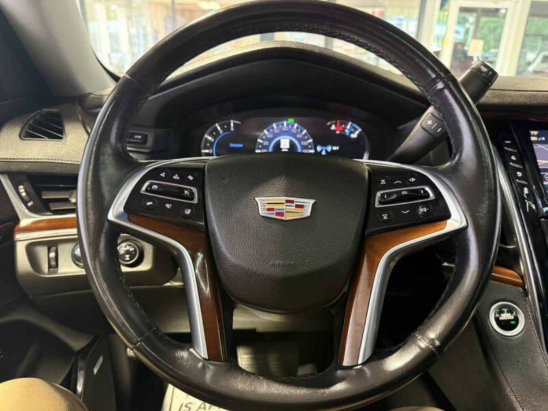 2018 Cadillac Escalade ESV Luxury