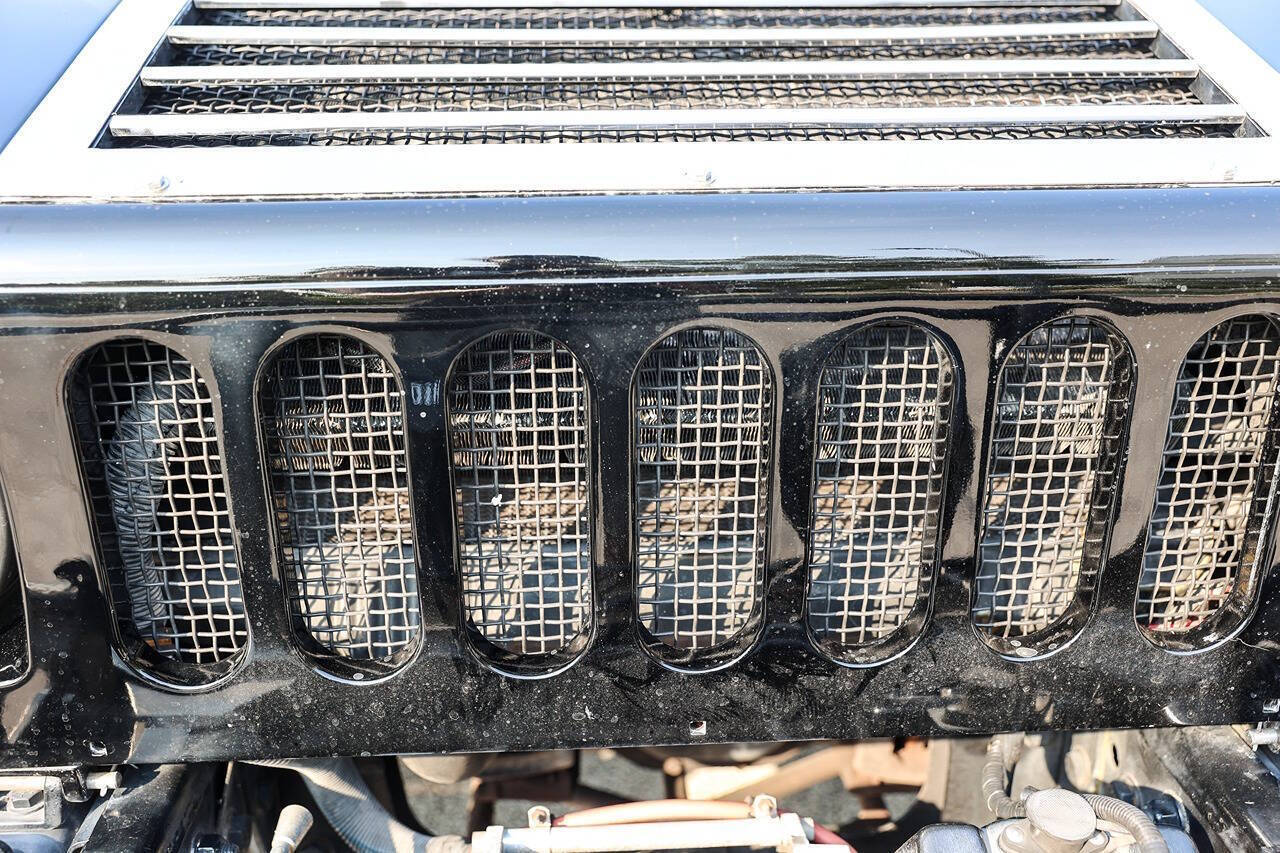2004 HUMMER H1 61