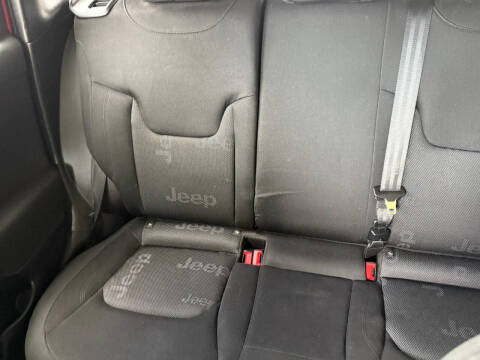 2017 Jeep Renegade Altitude