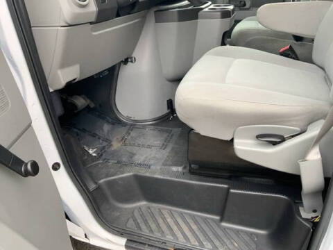 2018 Ford E-Series E-450 SD