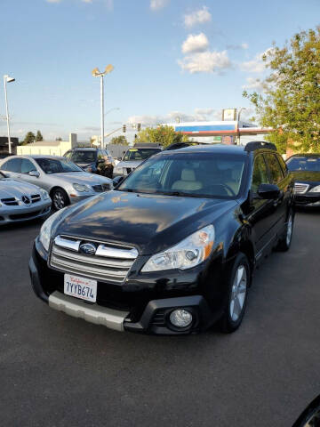 2013 Subaru Outback for sale at Thomas Auto Sales in Manteca CA
