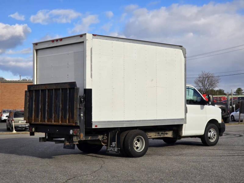 2017 GMC Savana 3500