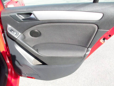 2014 Volkswagen Golf 2.5L PZEV