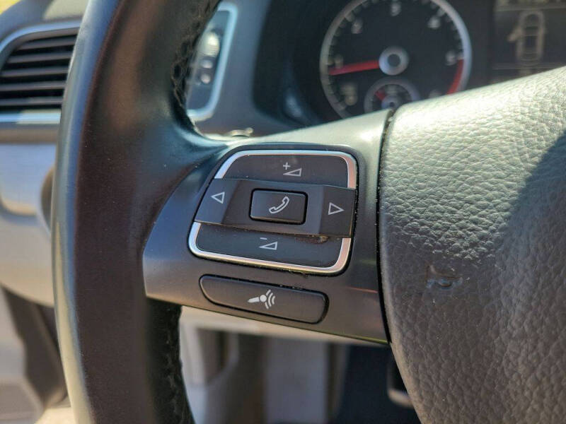 2014 Volkswagen Passat