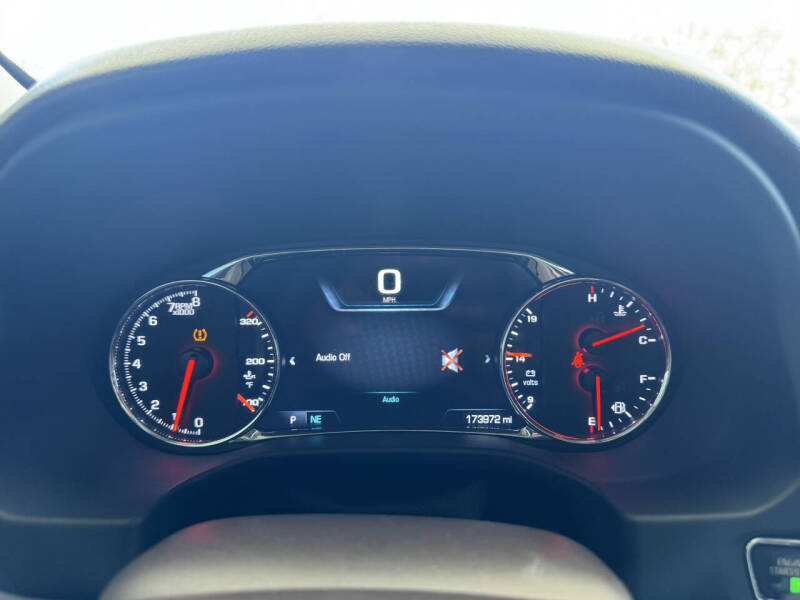 2017 GMC Acadia Denali