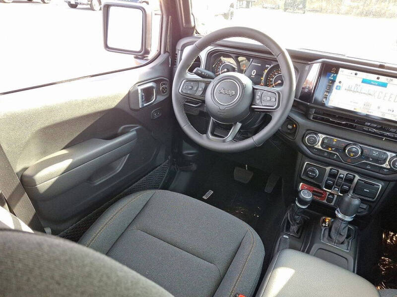 2026 Jeep Gladiator Willys