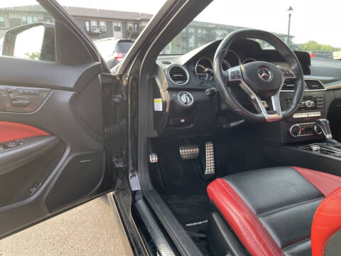 2012 Mercedes-Benz C-Class C 63 AMG