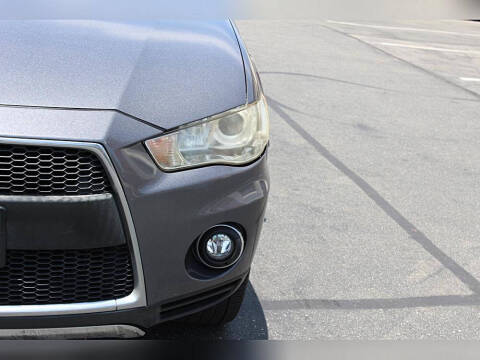 2011 Mitsubishi Outlander GT