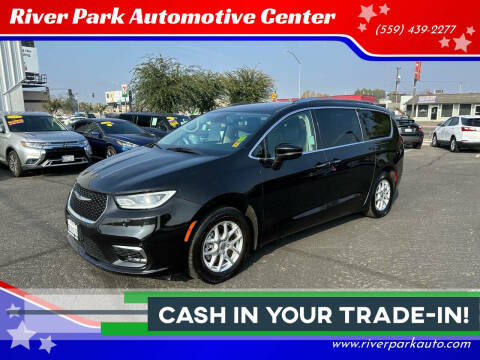 2021 Chrysler Pacifica Touring L