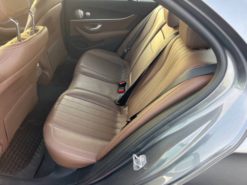 2017 Mercedes-Benz E-Class E 300 4MATIC