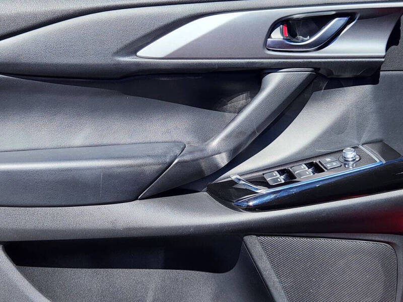 2023 Mazda CX-9 Touring