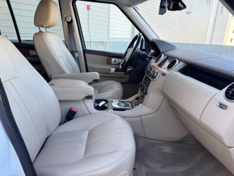 2016 Land Rover LR4 HSE