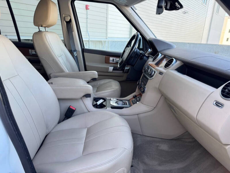 2016 Land Rover LR4 HSE