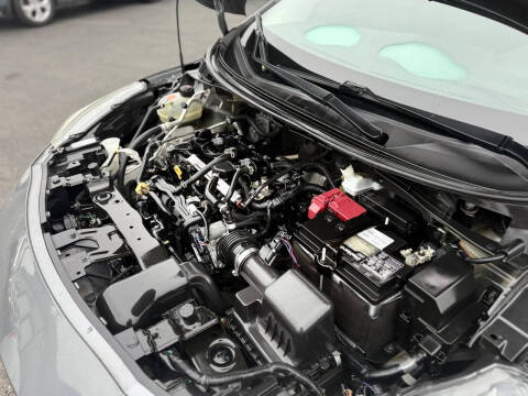 2020 Nissan Versa SR