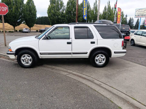 1999 Chevrolet Blazer for sale at Car Link Auto Sales LLC in Marysville WA