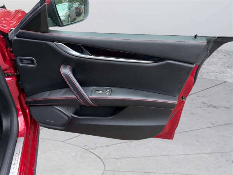 2017 Maserati Ghibli S Q4