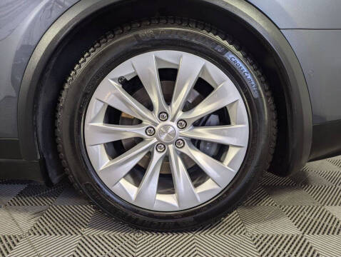 2020 Tesla Model X Long Range