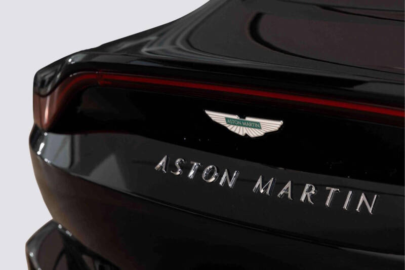 2025 Aston Martin Vantage