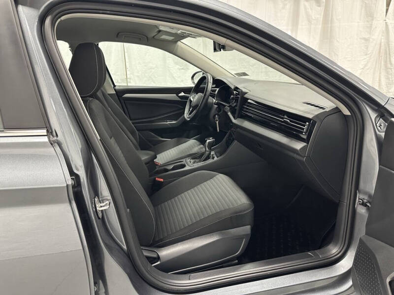 2025 Volkswagen Jetta S