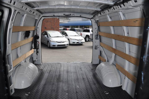 2019 GMC Savana 2500