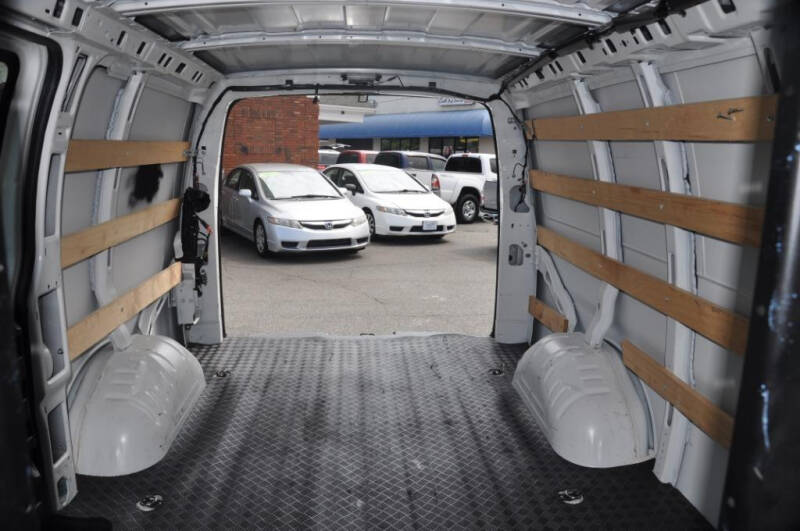 2019 GMC Savana 2500