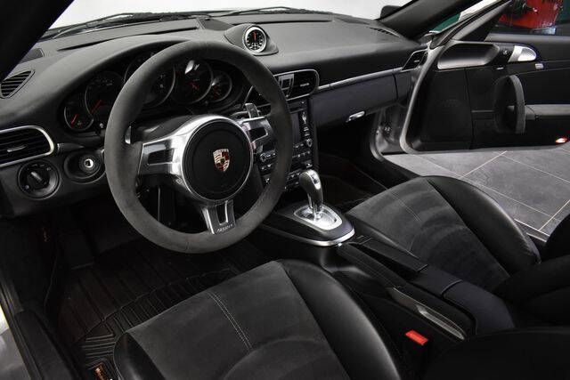 2011 Porsche 911 Carrera GTS
