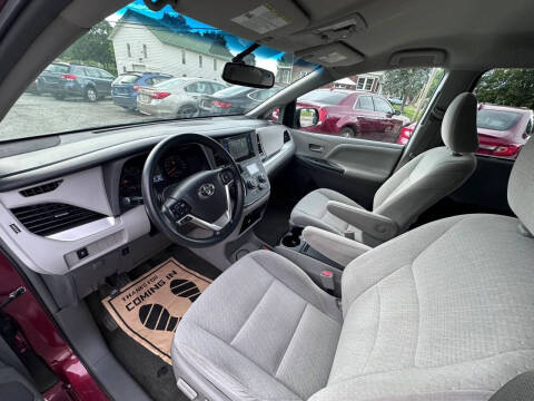 2015 Toyota Sienna