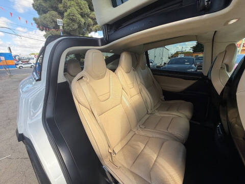 2016 Tesla Model X 90D