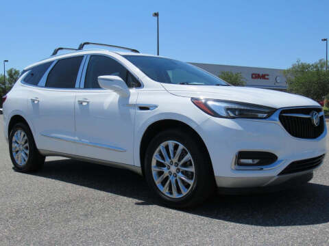 2020 Buick Enclave Essence