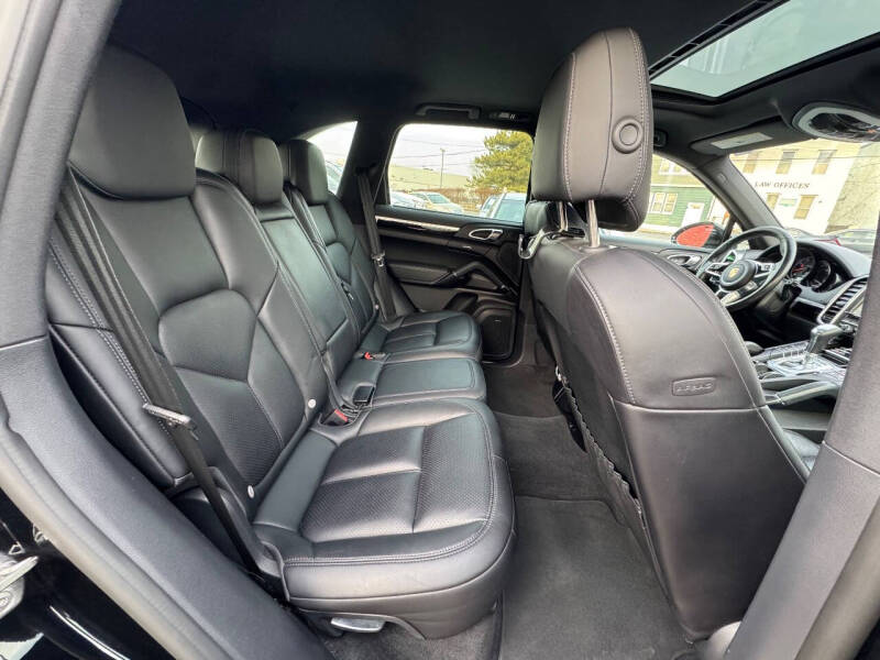 2016 Porsche Cayenne