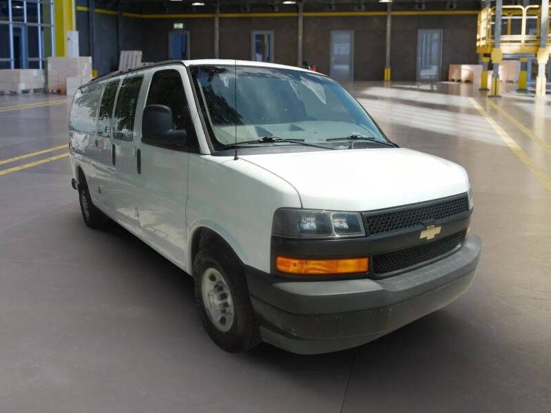 2018 Chevrolet Express 2500