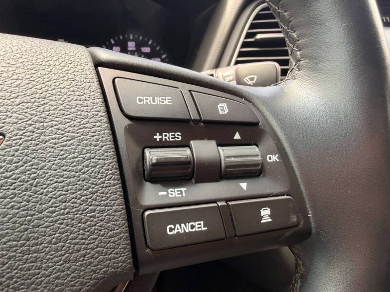 2018 Genesis G80