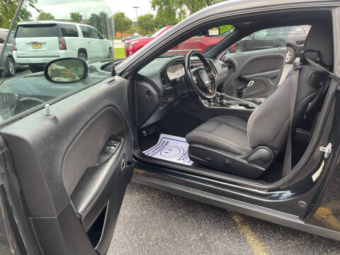 2016 Dodge Challenger SXT