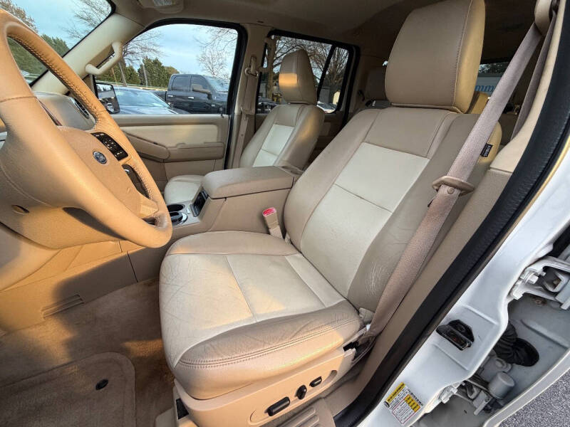 2010 Ford Explorer Eddie Bauer